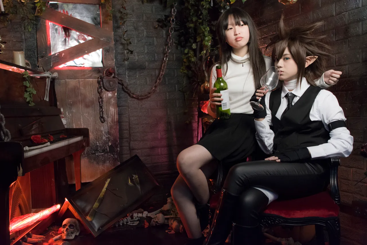 Emily and Venna studio, 2018 (lightroom export)_-125.JPG