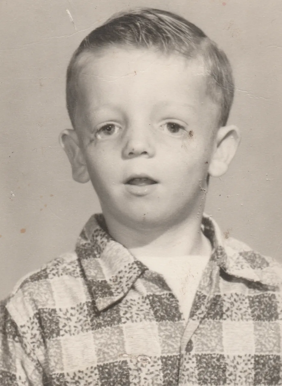 1956 - Don Rasp Arnold 01, school photo, no glasses.png