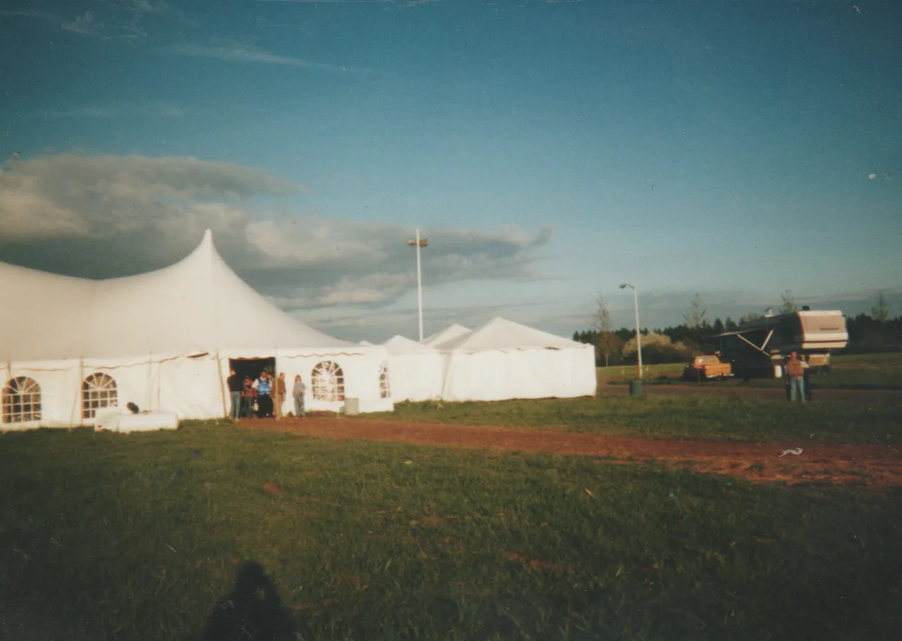 2000 maybe of church thing in hillsboro revival thing.png
