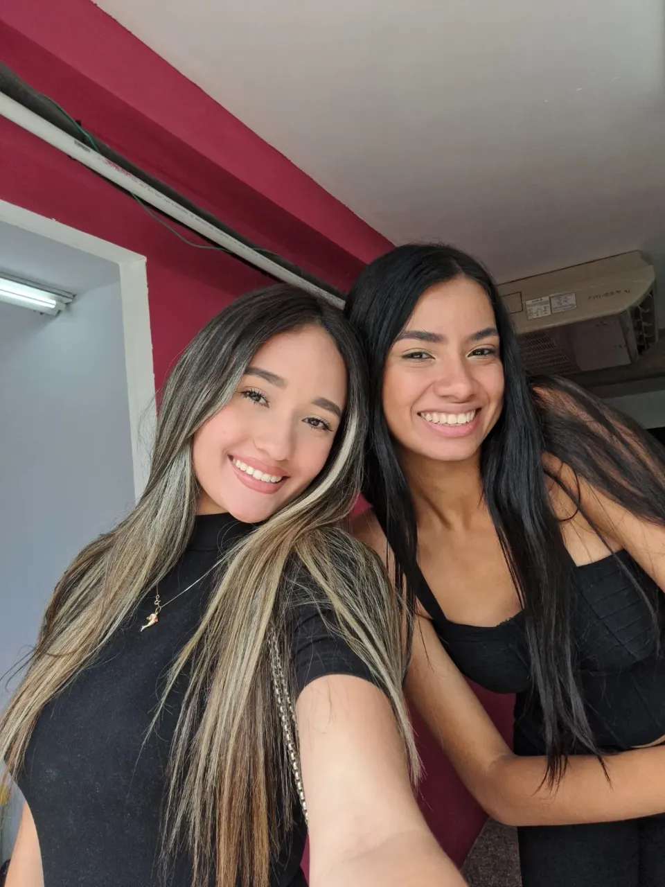 7ni4RXRceMNf6Oh9_1001233054.webp