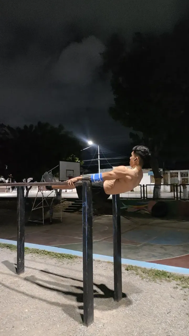 CFQk7NsbhYOGnj3j_1000475829.webp