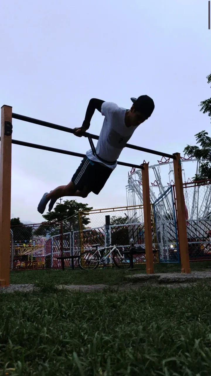 QoTFjBBSsFxAofUX_1000131761.webp