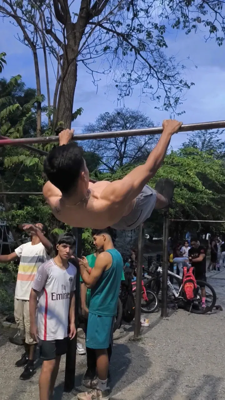 p75BCgVgYHSfTA6g_1000431626.webp