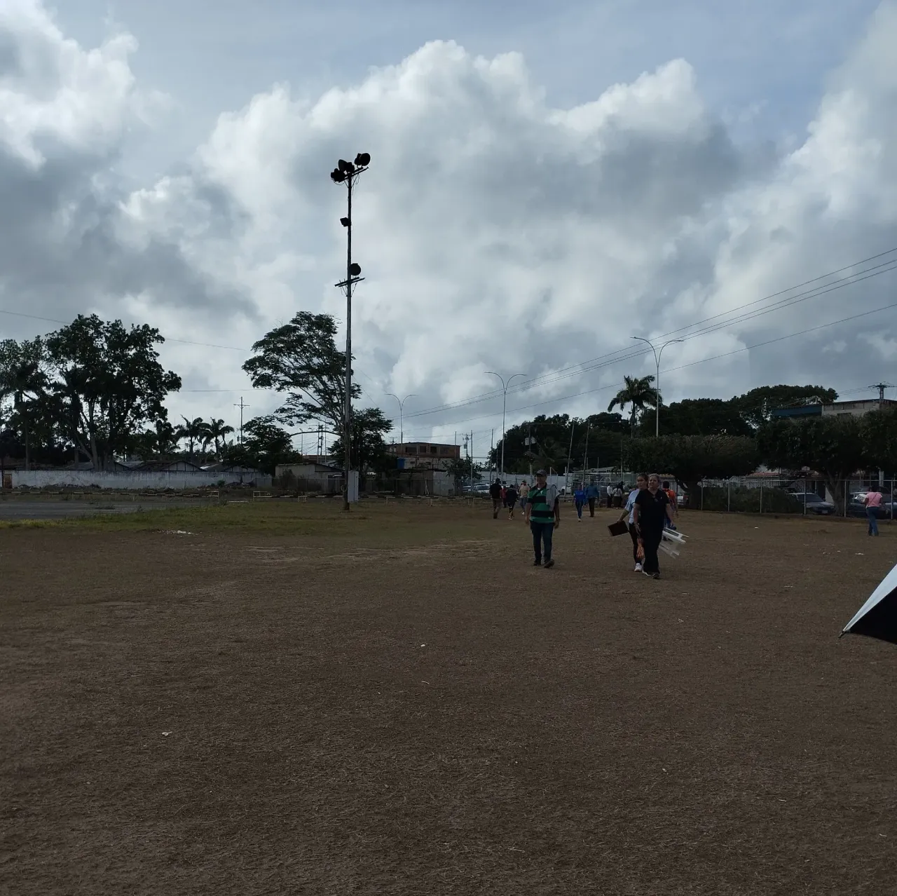 Hc8jFdQ9PkzeKWrZ_1000731019.webp