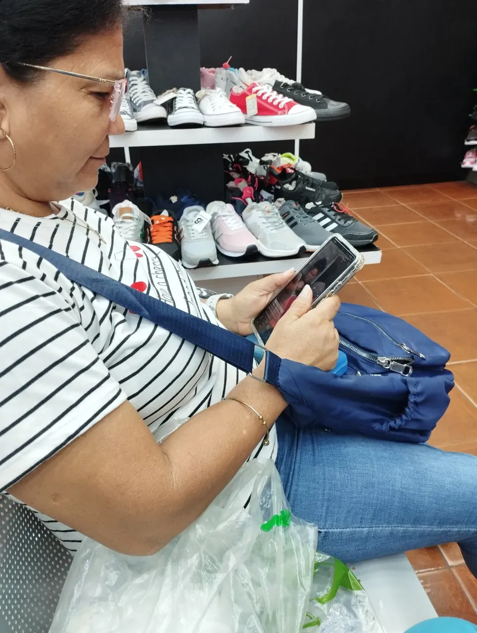 W3YTZ7whUVafcZCp_1000870423.webp