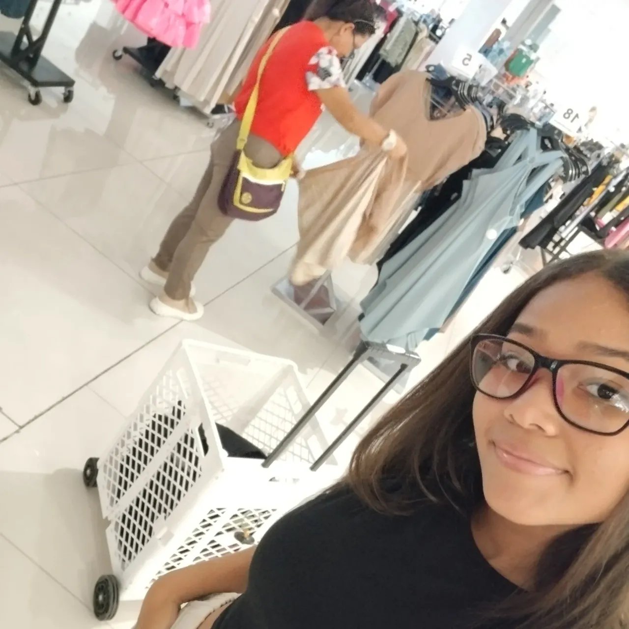 l6tkQqs5zsIalSRw_1000225487.webp