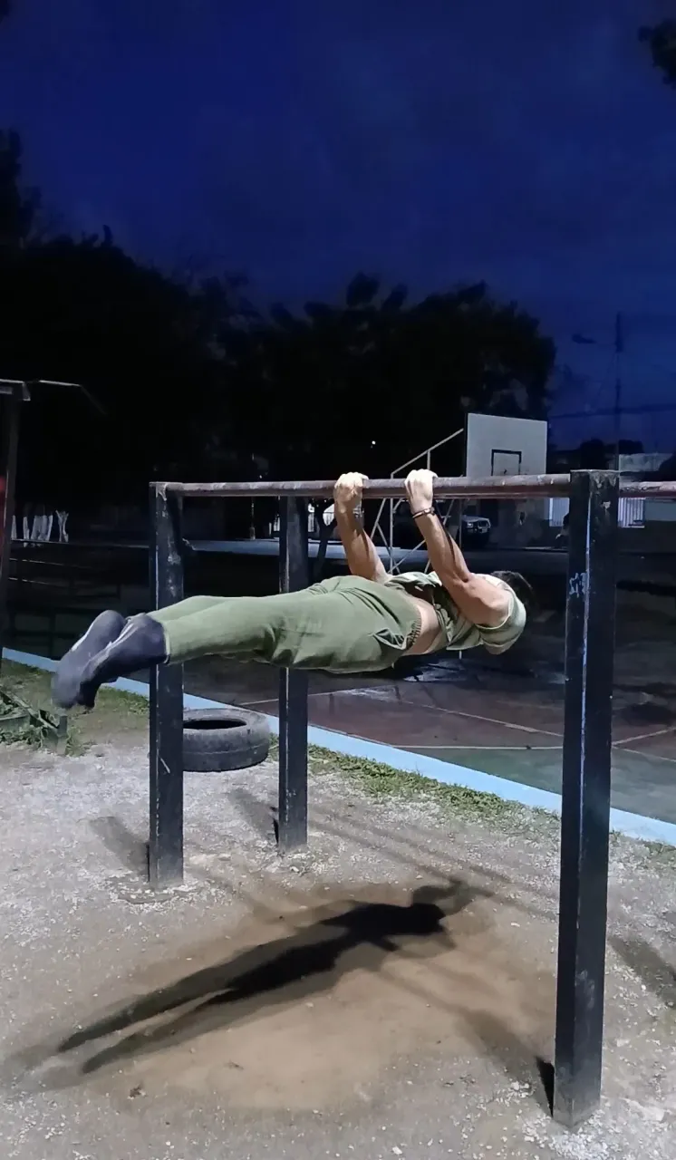 B4rx9TcJ5bc3Q8tm_1000106109.webp