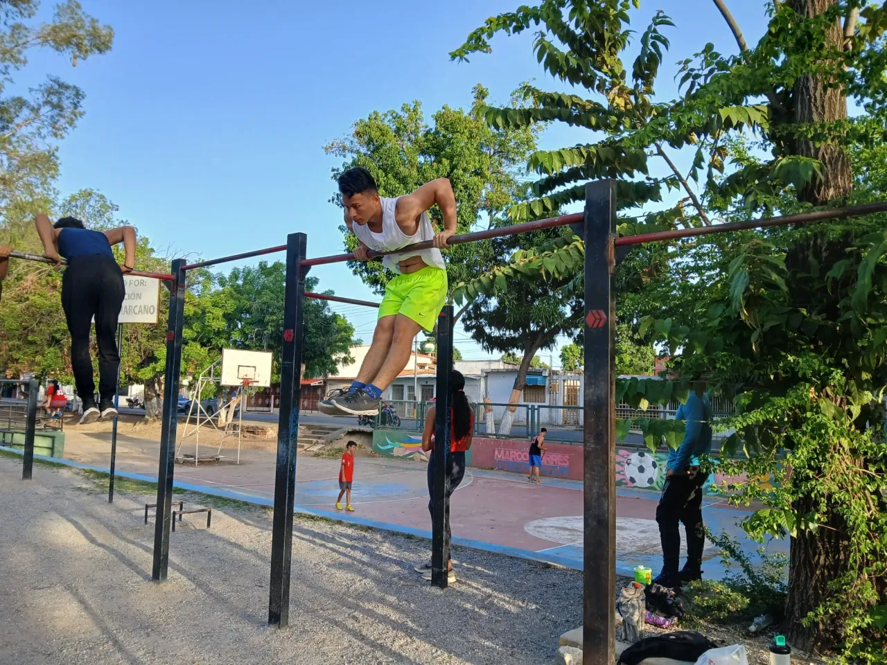C6kGoGzTG7BoRYB3_1000372597.webp