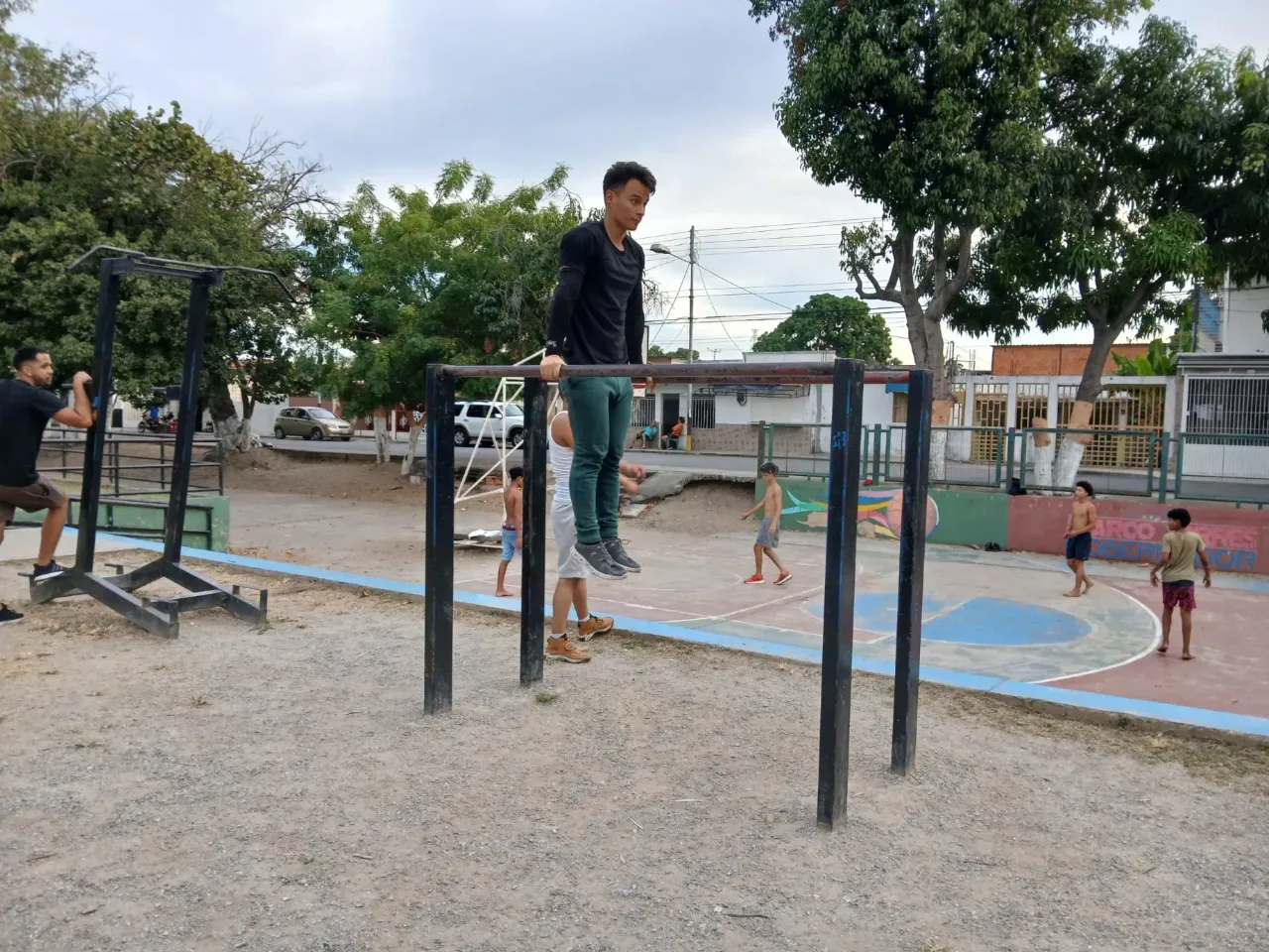 XVcDxlraACOR75rl_1000177138.webp