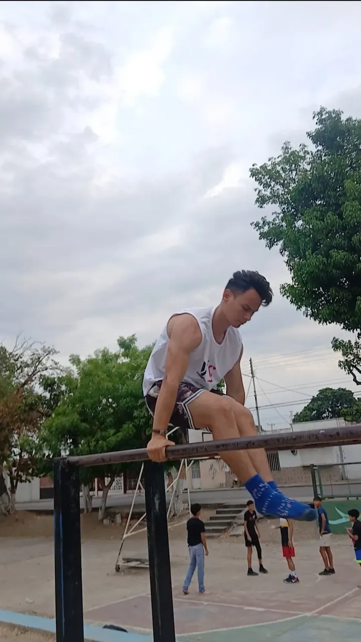 abQL6T00QbMGUrBC_1000286319.webp