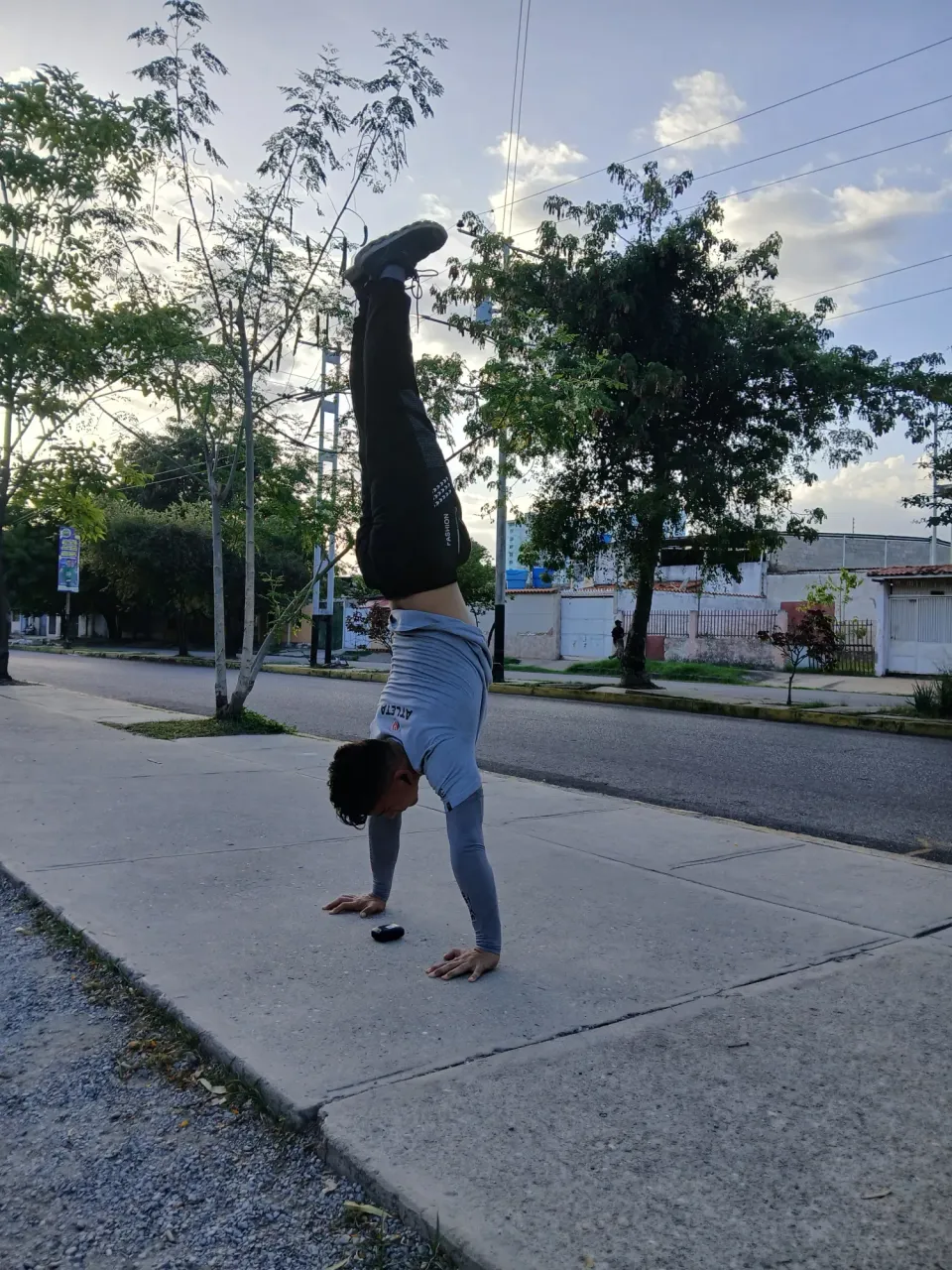 cNofvlDvA4tIHL8q_1000428975.webp