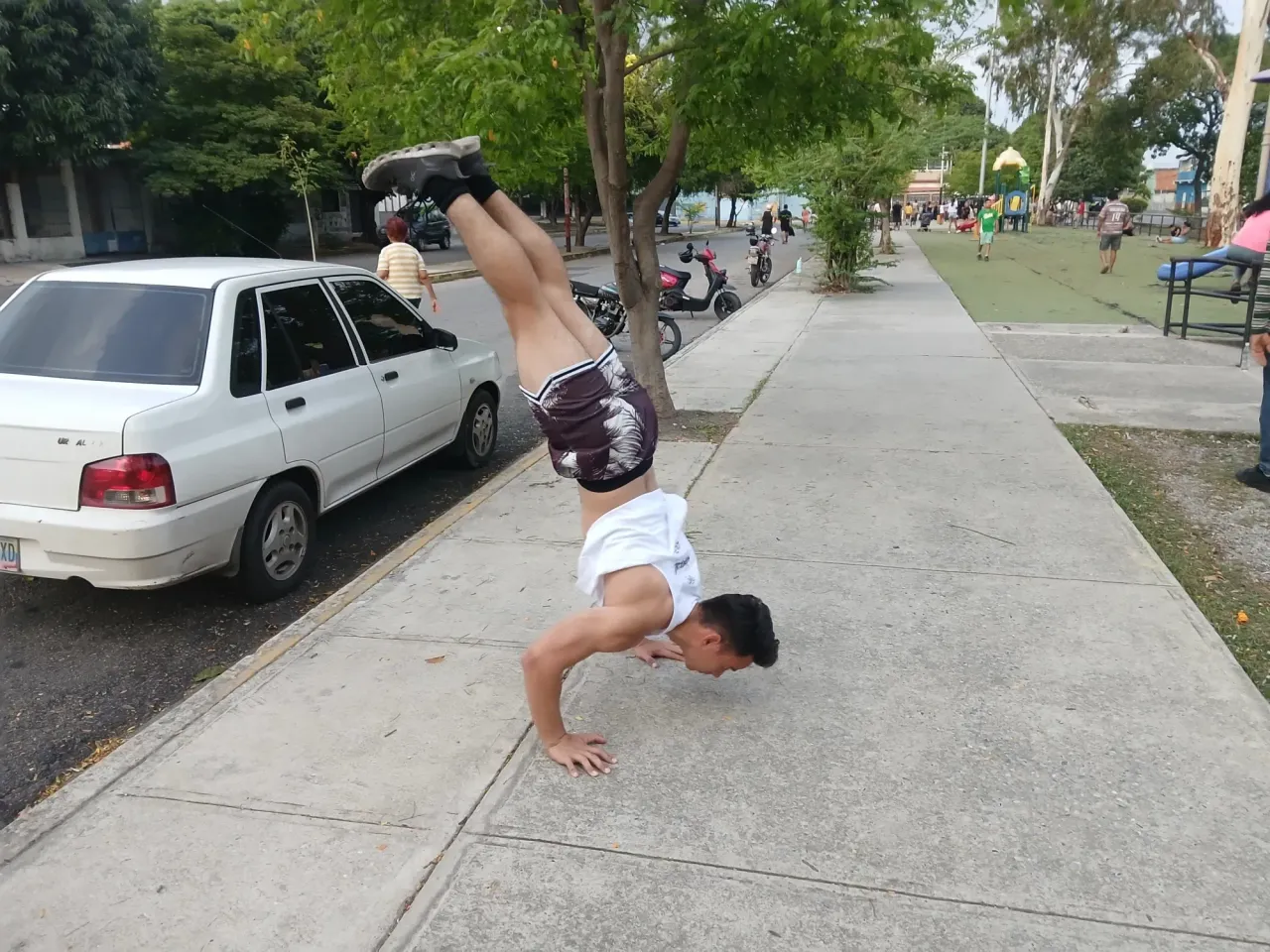 vWUz9T0LsYeifzTM_1000349004.webp