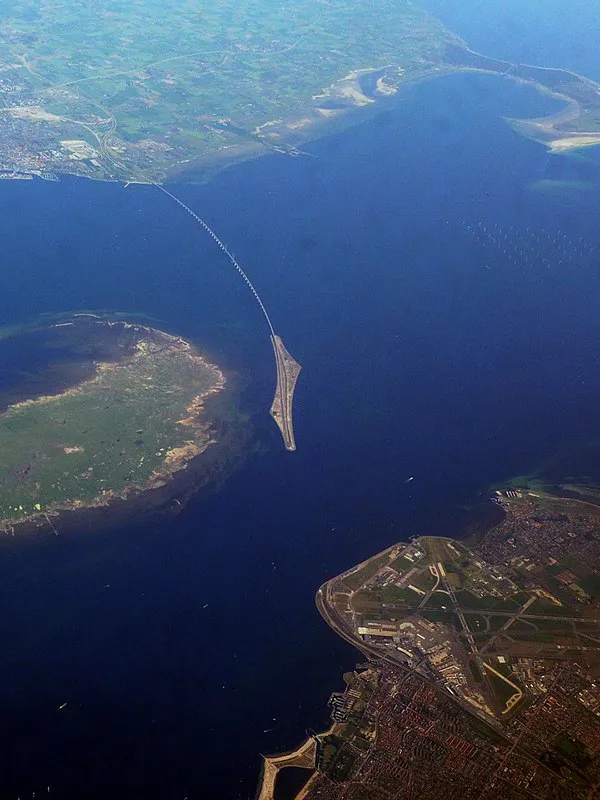 600px-Oresund-over-2008.JPG