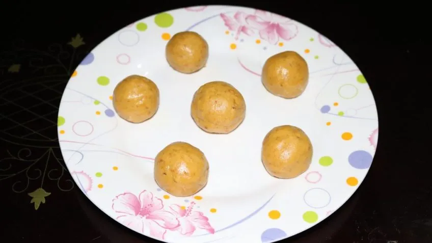 beshon-er-laddu-848x477.jpg