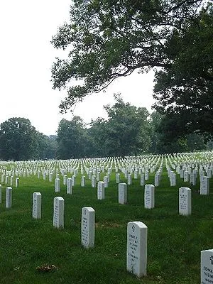 300px-Arlingtoncemetery.jpg