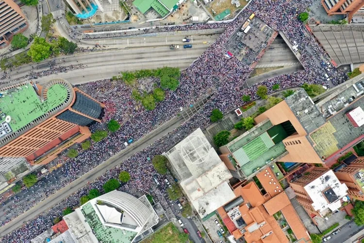 venezuela-drone-marcha.jpeg