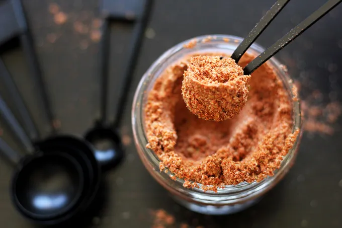 taco-seasoning-on-spoon.jpg