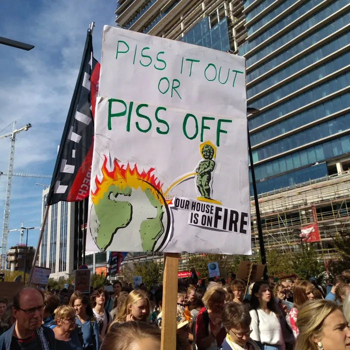 Piss-off_Klima-Demo-BXL.jpg