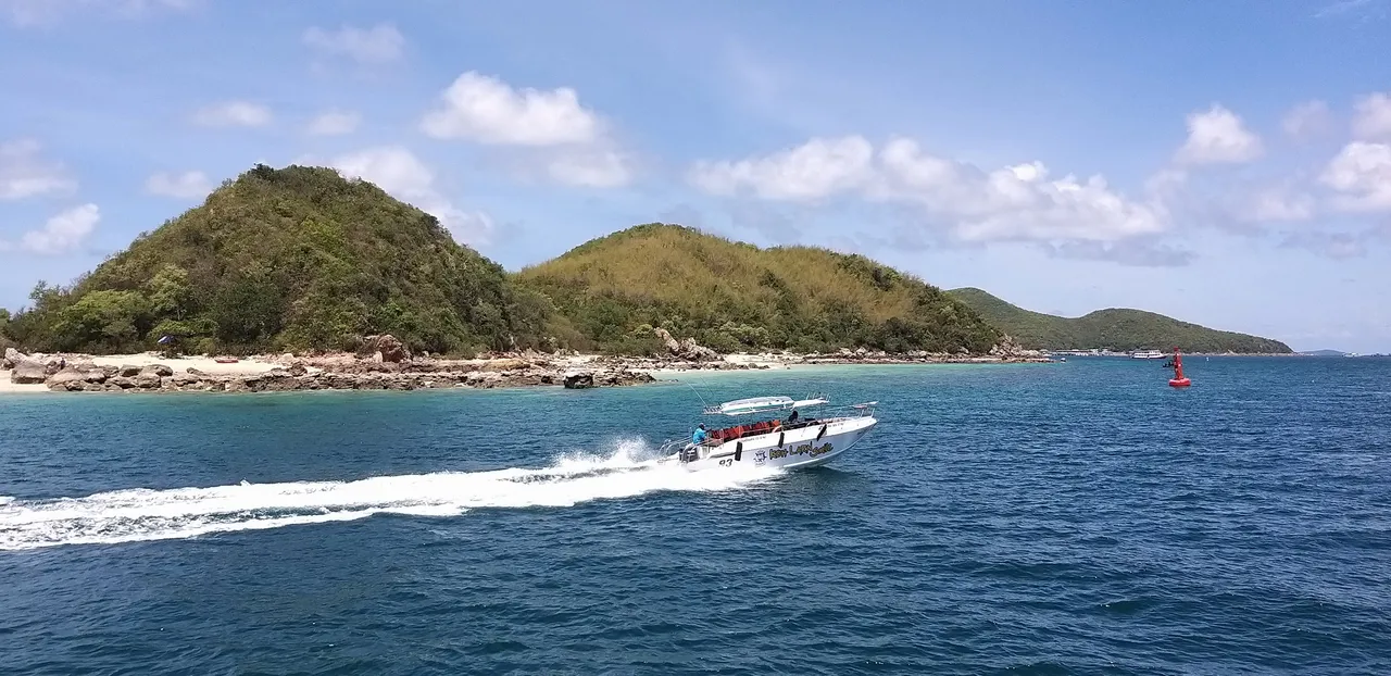 tinnan88_kohlarn_island_138.jpg