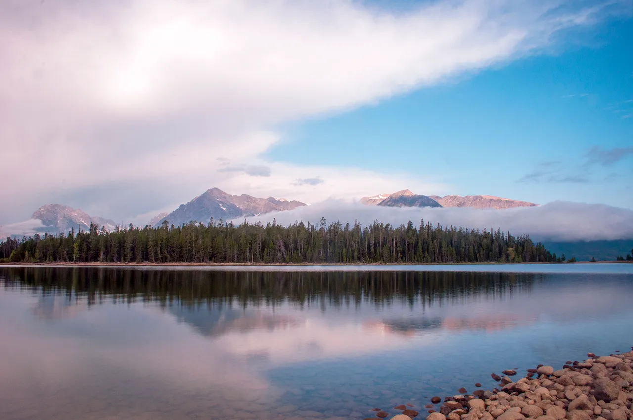 Jackson lake morning 2.jpg