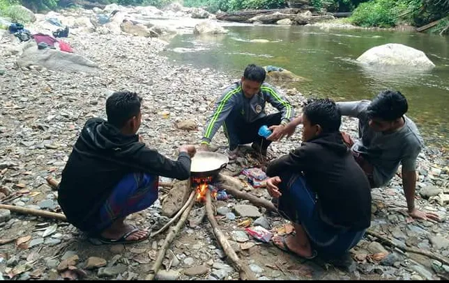 memasak di alam bebas.png