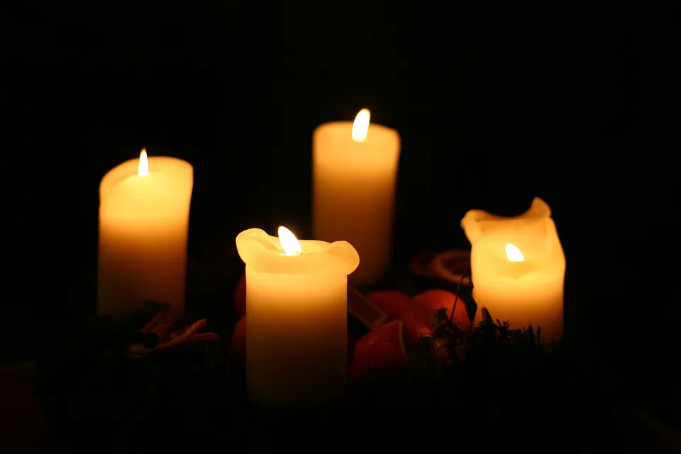 candlelight-1846325_960_720.jpg