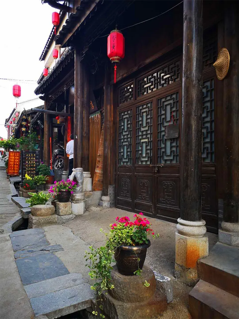 民居街.jpg