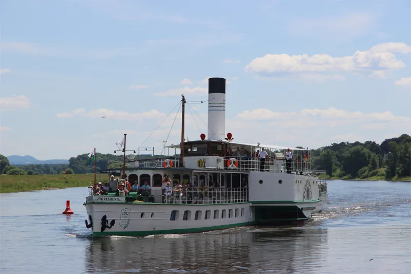 Dampfer-Dresden-nach-Hambur.jpg