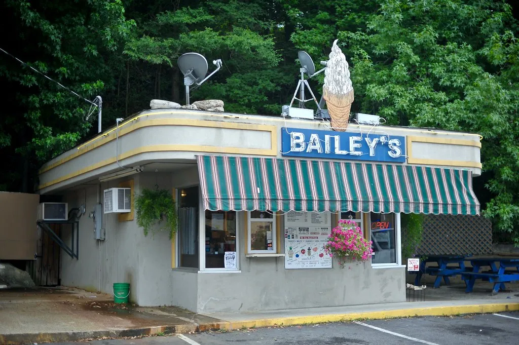 Bailey's Dairy Treat (formerly Butchie's Drive-In)
