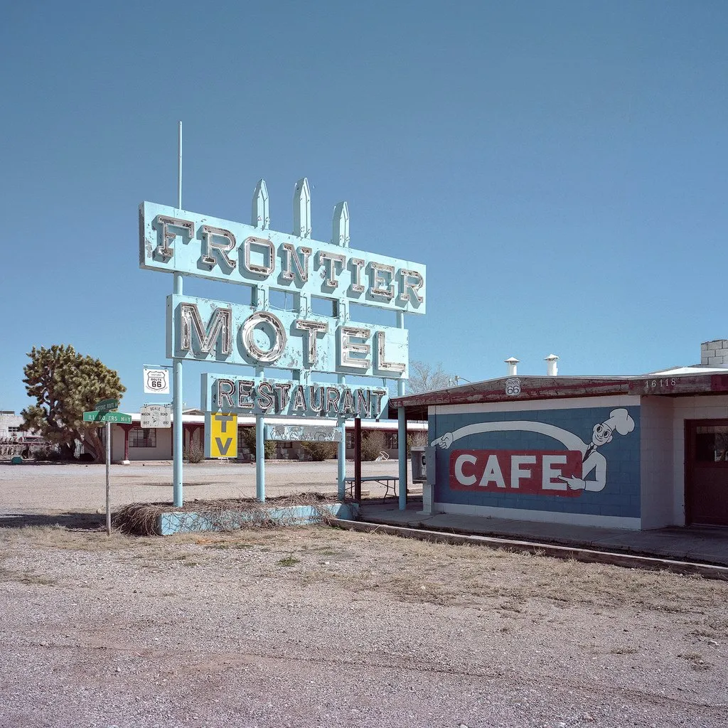 route 66 / frontier motel. truxton, az. 2015.
