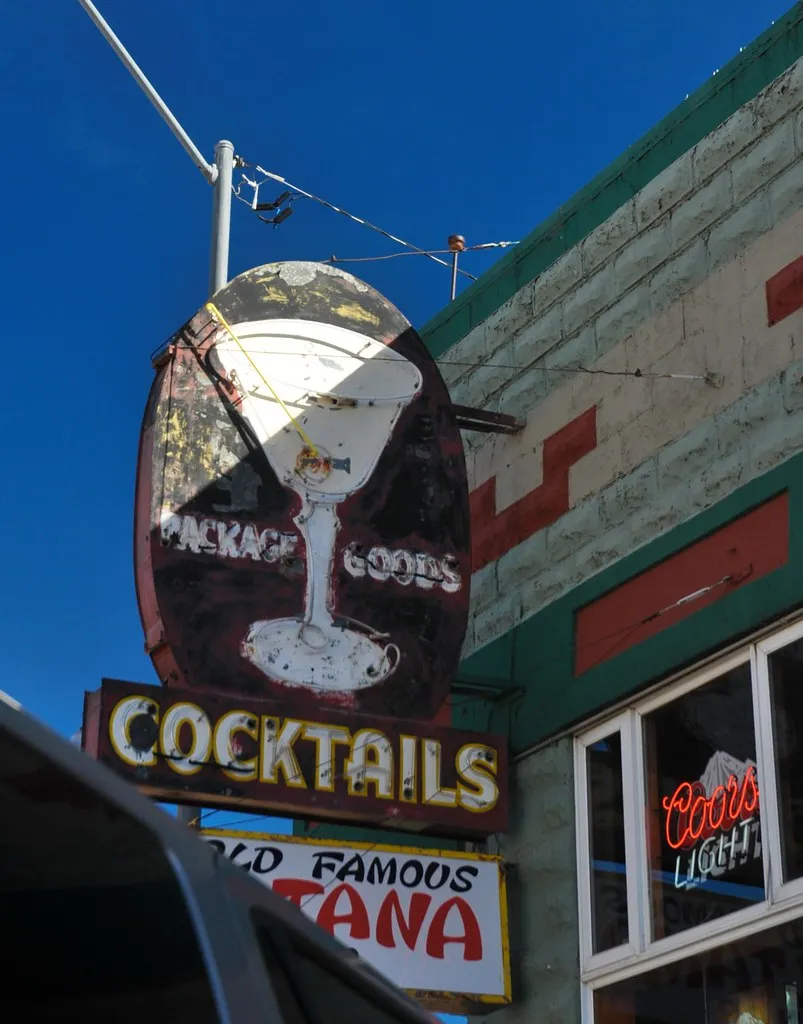COCKTAILS!