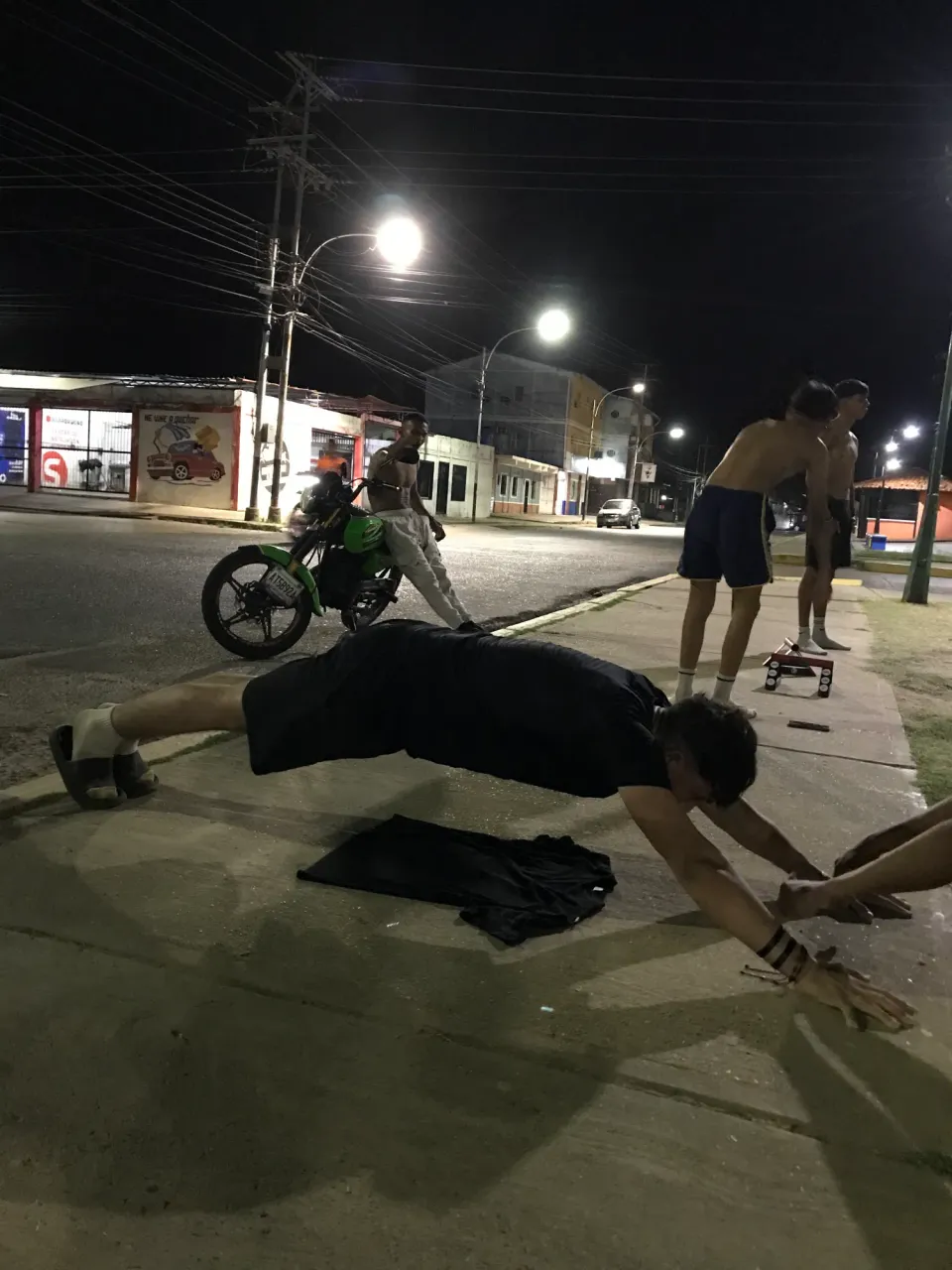 iOilsXVvrBuAm7Nw_BBB46494-ED68-4D8E-9F56-C98D9193D29A.png