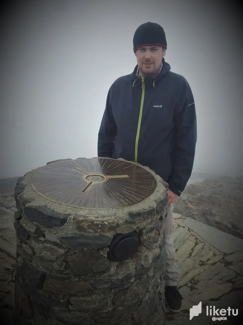 clf5oudtw001l8hszc0h451ie_Selfie_at_Snowdon_Peak_Stone.webp