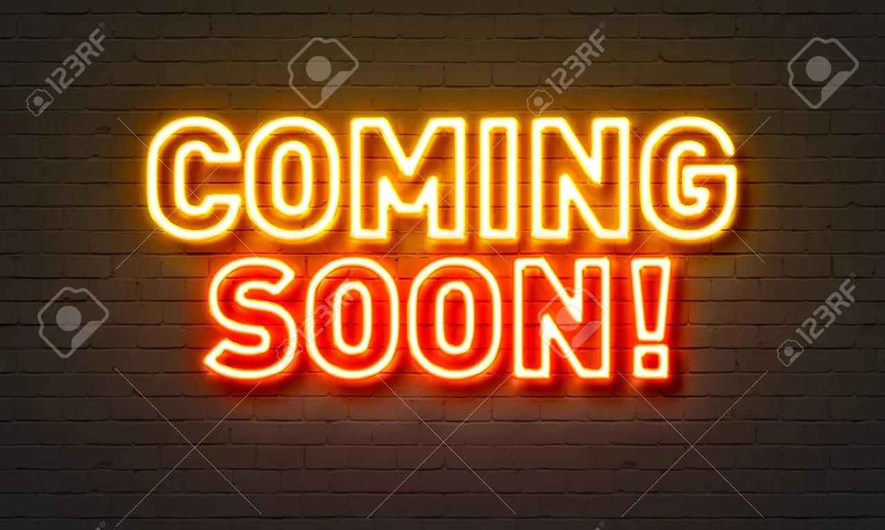 73406703-próximamente-neón-signo-en-la-pared-de-ladrillo-de-fondo.jpg