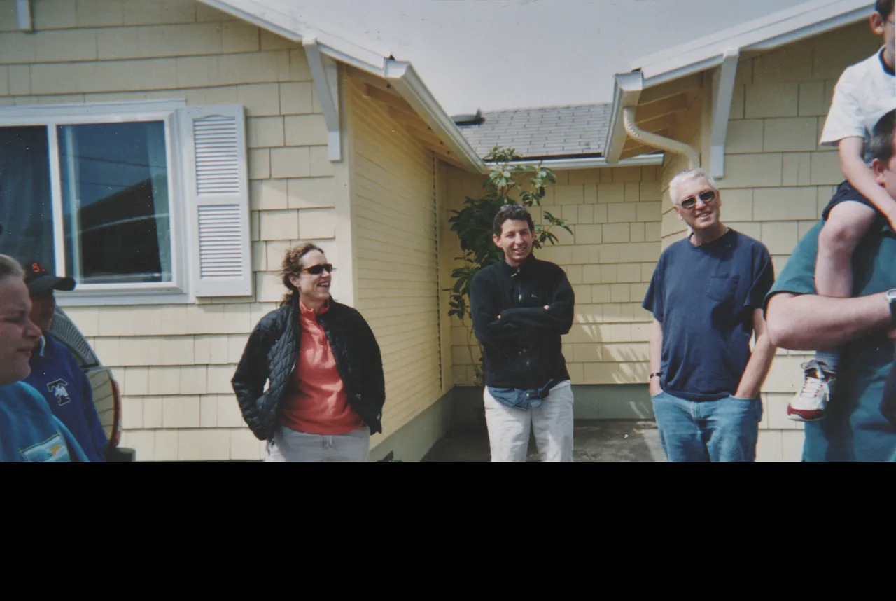 2006-08 - Jim, Tyler on Nathan, Marble, Reunion, Laugh, others.png