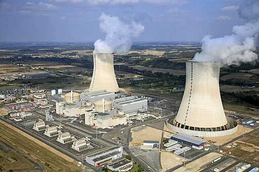 Vue aérienne de la centrale de Civaux