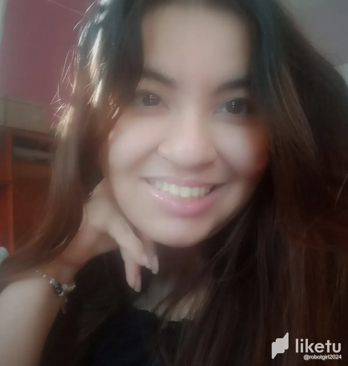 RQrrmqYNHXHAAQp1_1762259393133.webp