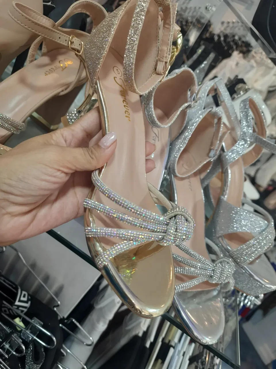 D2ynzoKry9hF4Per_20250724_131622.webp