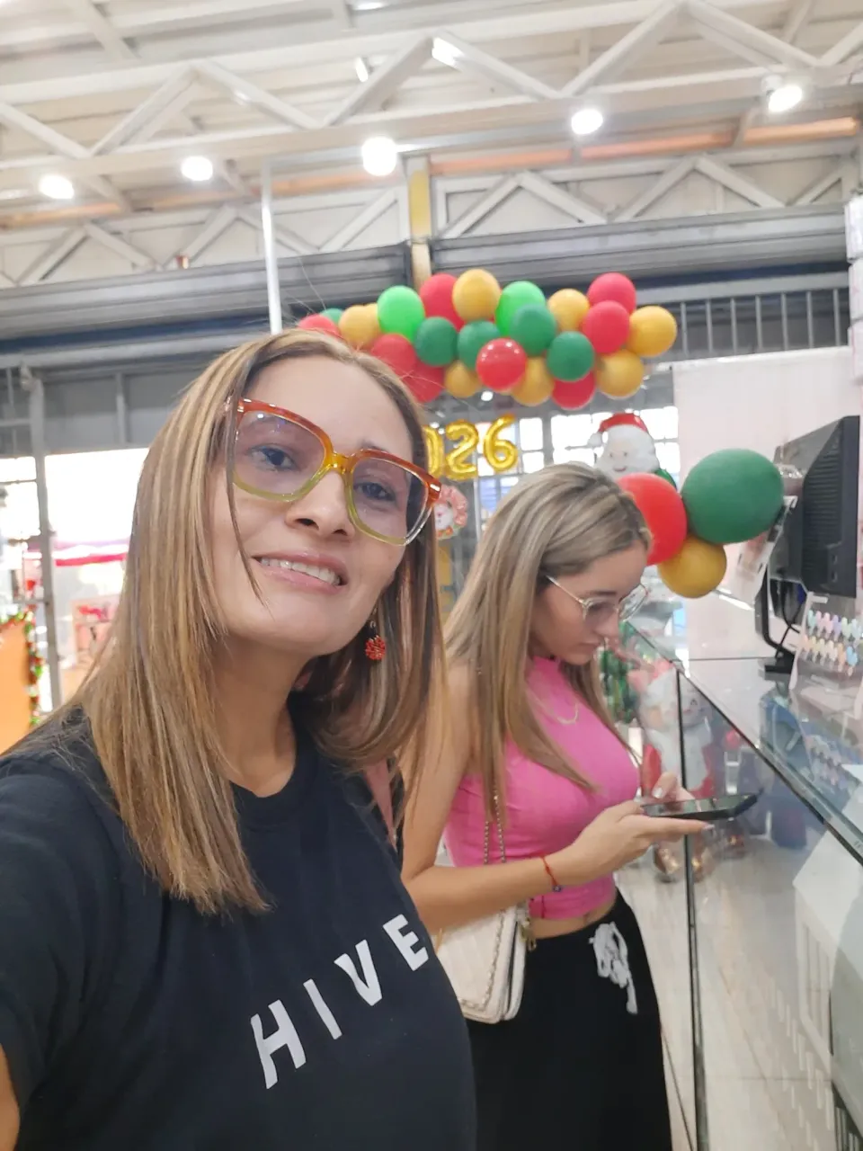 pVJyFhkWmrlba9Nf_20251209_102244.webp