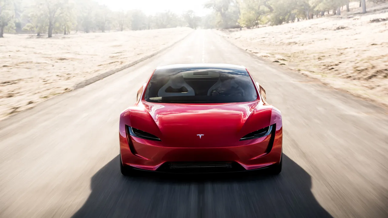 2020_tesla_roadster_4k_4-3840x2160.jpg