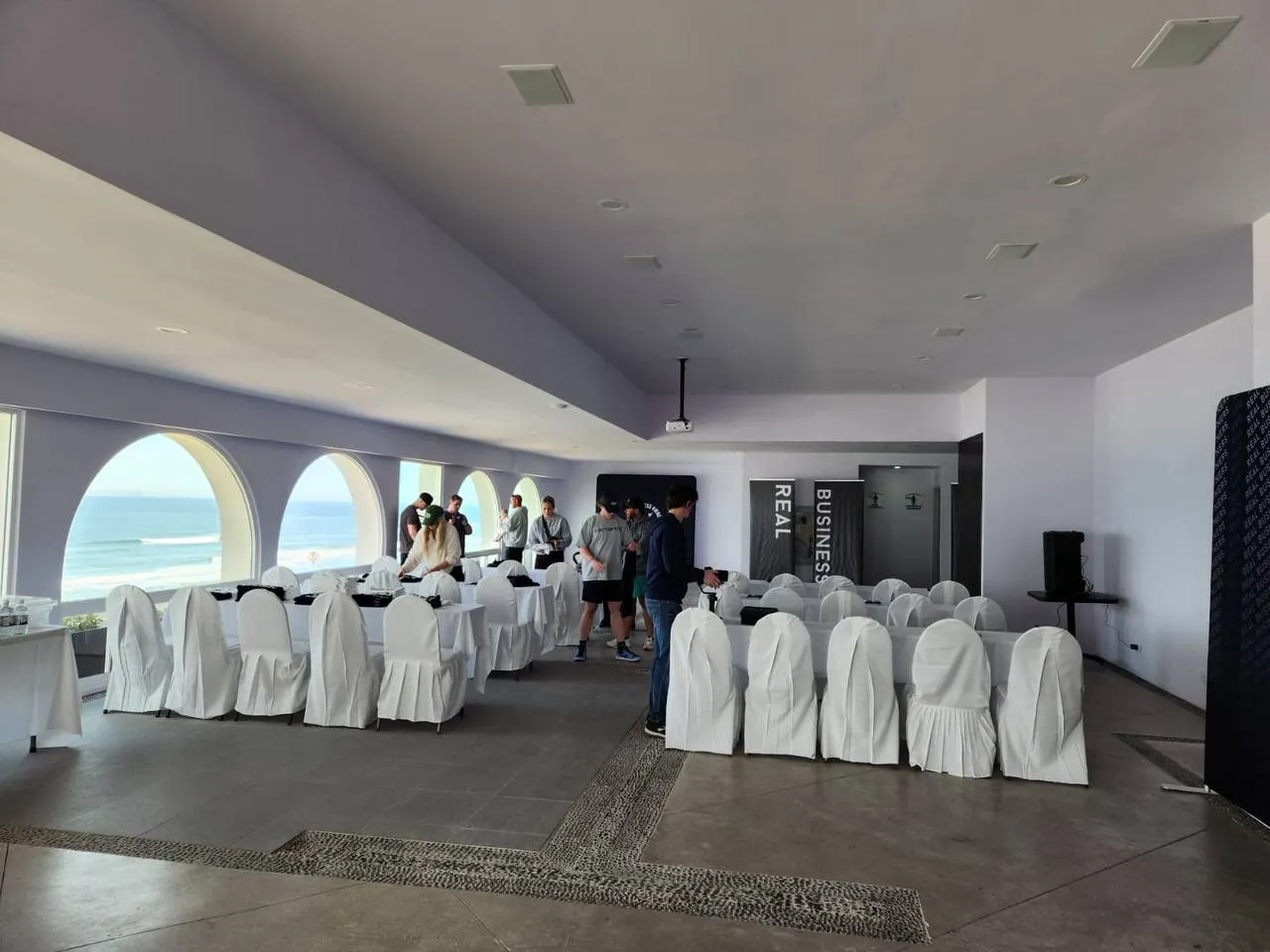 Salon Hugo Rosarito Beach hotel.jpg