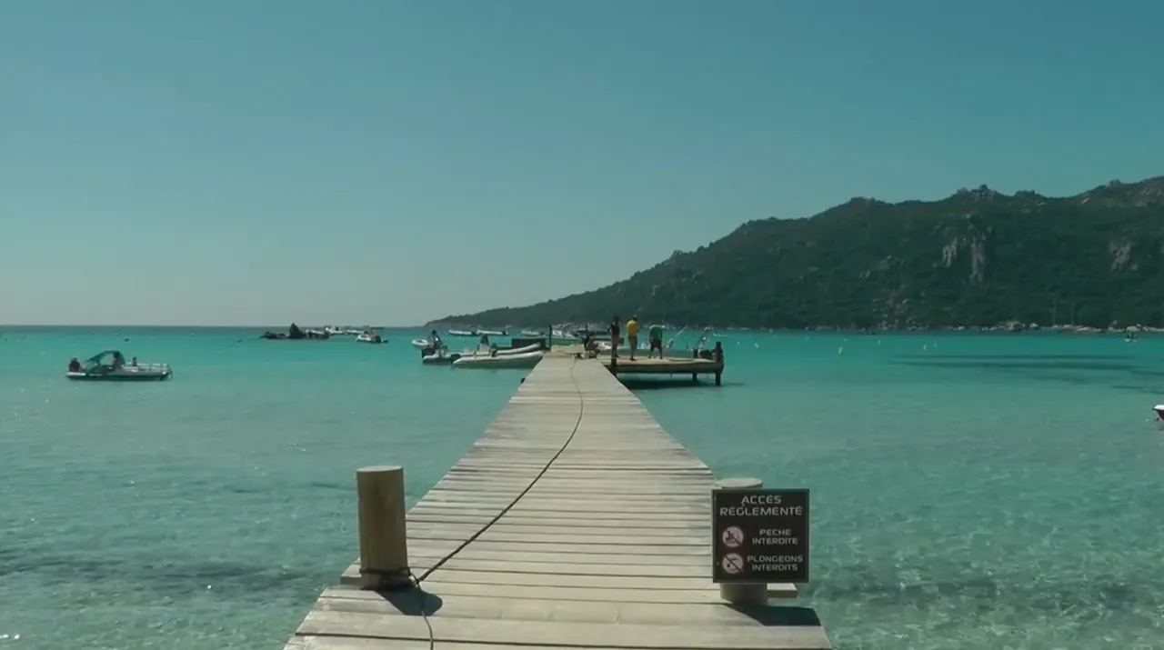 11.-Corsica.tour-Playa-de-Santa_Julia-2.jpg