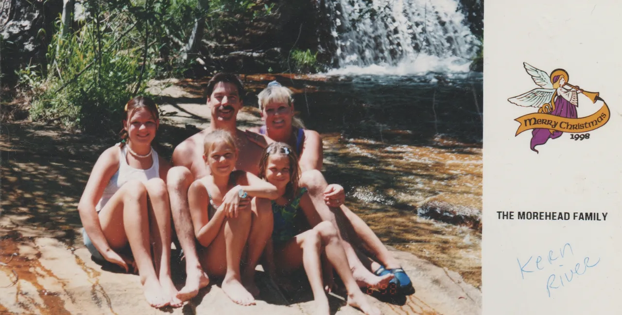 1998-12 - Brian Morehead Family.jpg