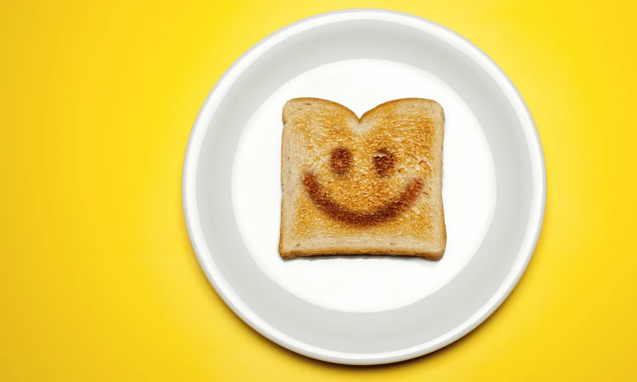 field%2Fimage%2Fsmiling-toast-hero.jpg