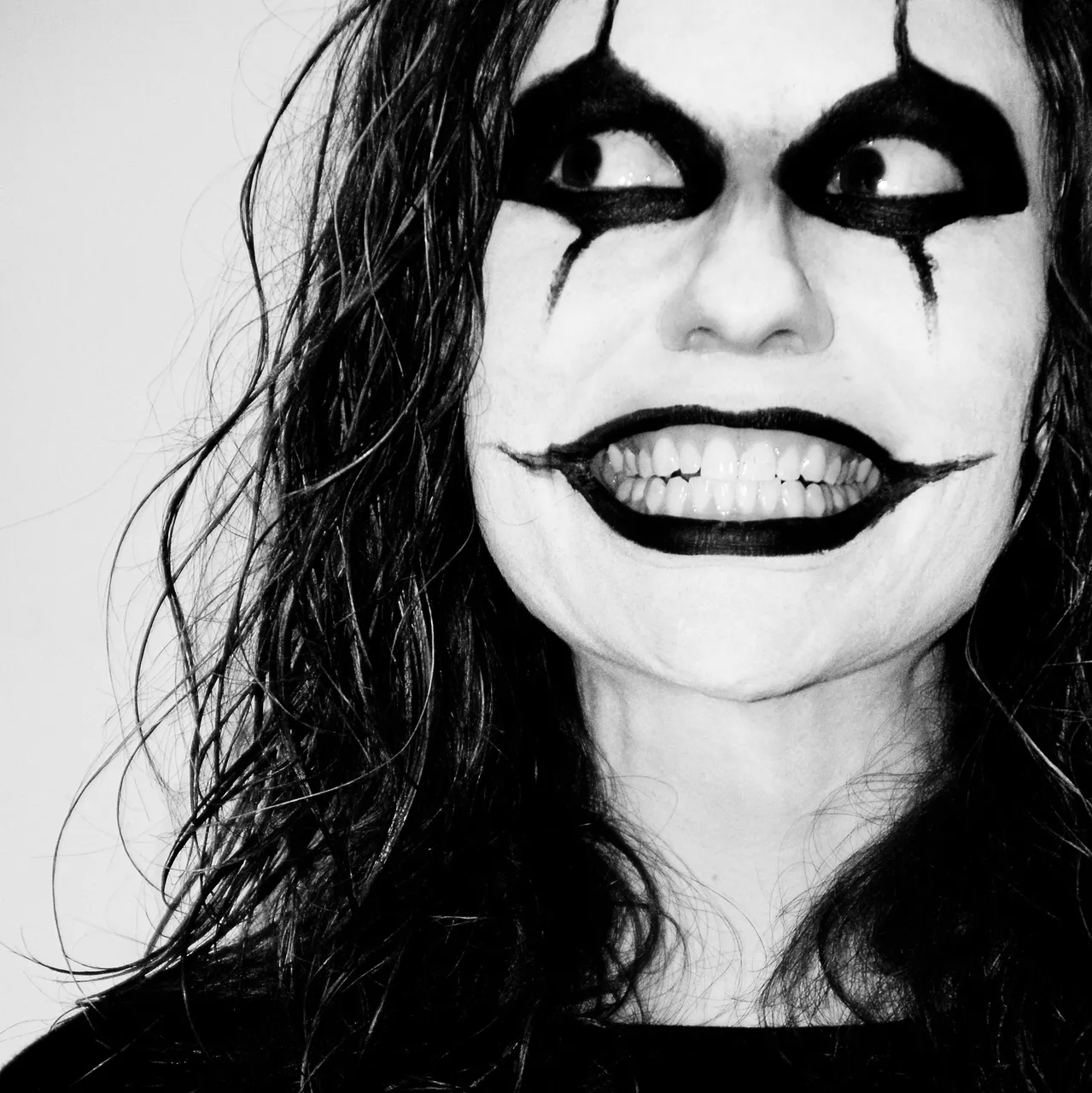 black-and-white-person-feeling-smiling.jpg