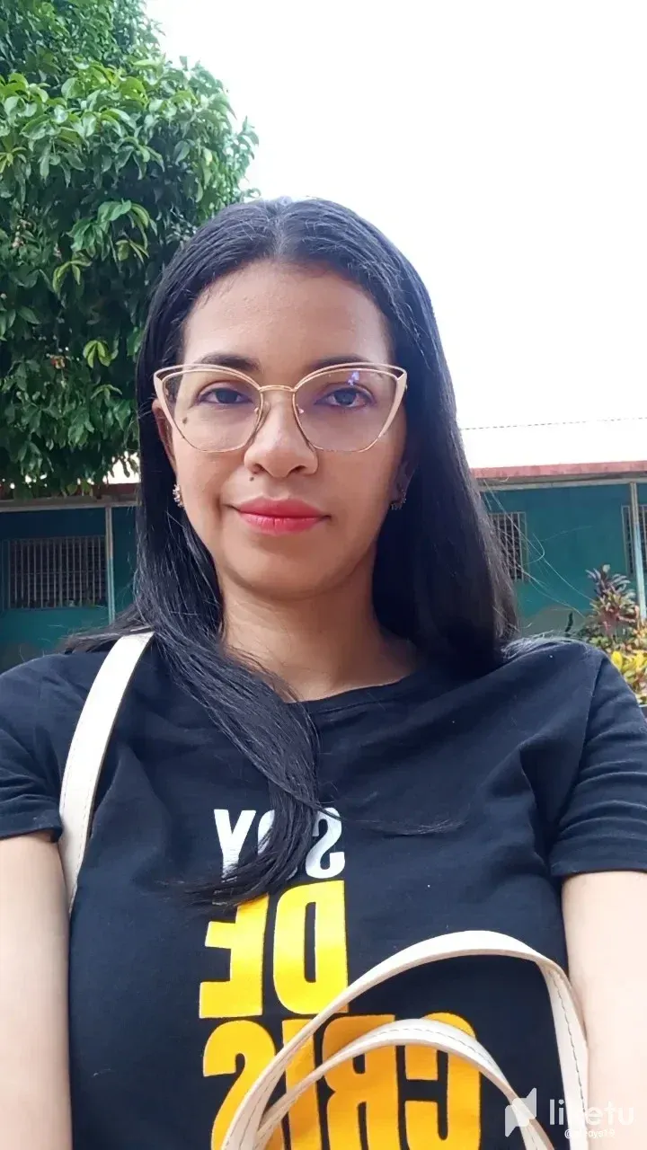 clv3s4mvs000akvszdf3k1q2l_d31f6d49168bc1ae0a9ab30ff72c7e6f_1712922999596_0.webp.webp