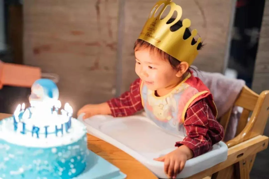 两周岁生日快乐!