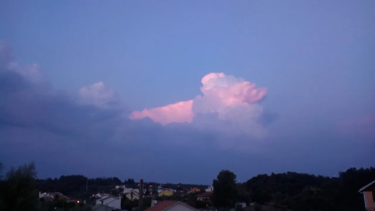 6a7a9d6f-1eb5-42be-b74d-cc160450ea10.jpeg