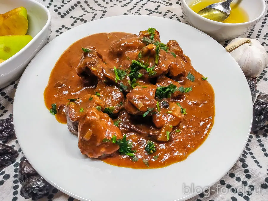 Sweet and sour meat Esik-Fleish