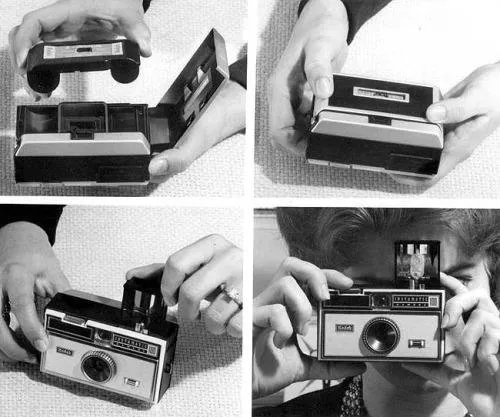 Kodak-Instamatic-camera-1963..jpg